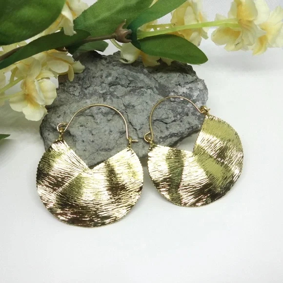 Gold Textured Crescent Hoop Earrings - Picture 4 of 4